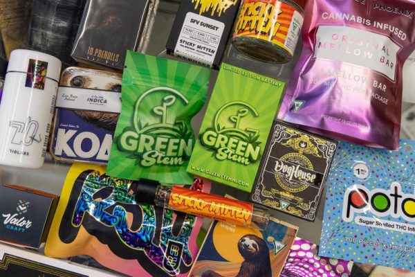 Moons Psilocybin Gummies – Blackberry Edible in Las Vegas